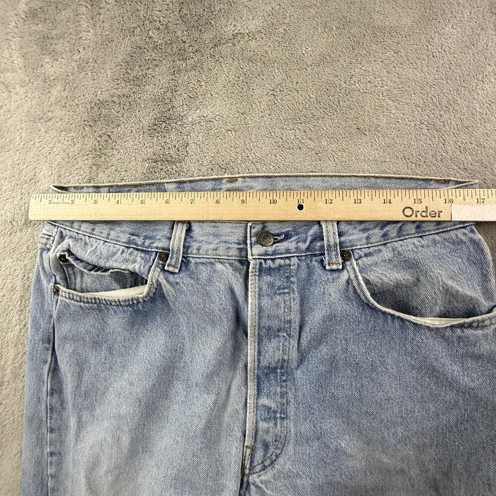 Vintage Levi's 501 Jeans Mens 34x32 Blue Light Wash Straight Leg Denim USA 90s